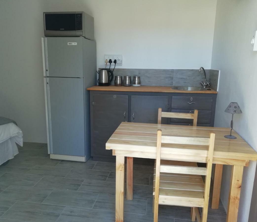 Apartament 74 Voortrekker Street Beaufort West Zewnętrze zdjęcie